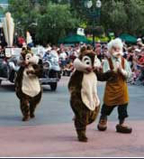 Chip n Dale Parade